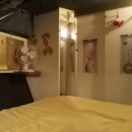 Úszó hotel L'insolite !!! Le Tutto Bene Moriani Plage